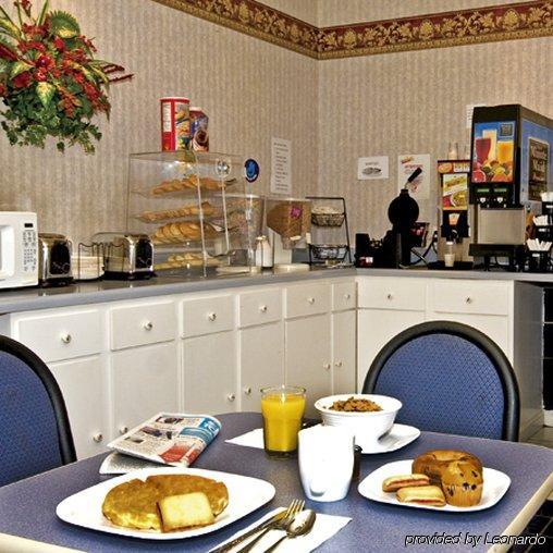 Regency Travel Inn Hayti Ristorante foto
